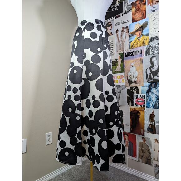 VENUS Dresses & Skirts - Polka Dot Flare Skirt